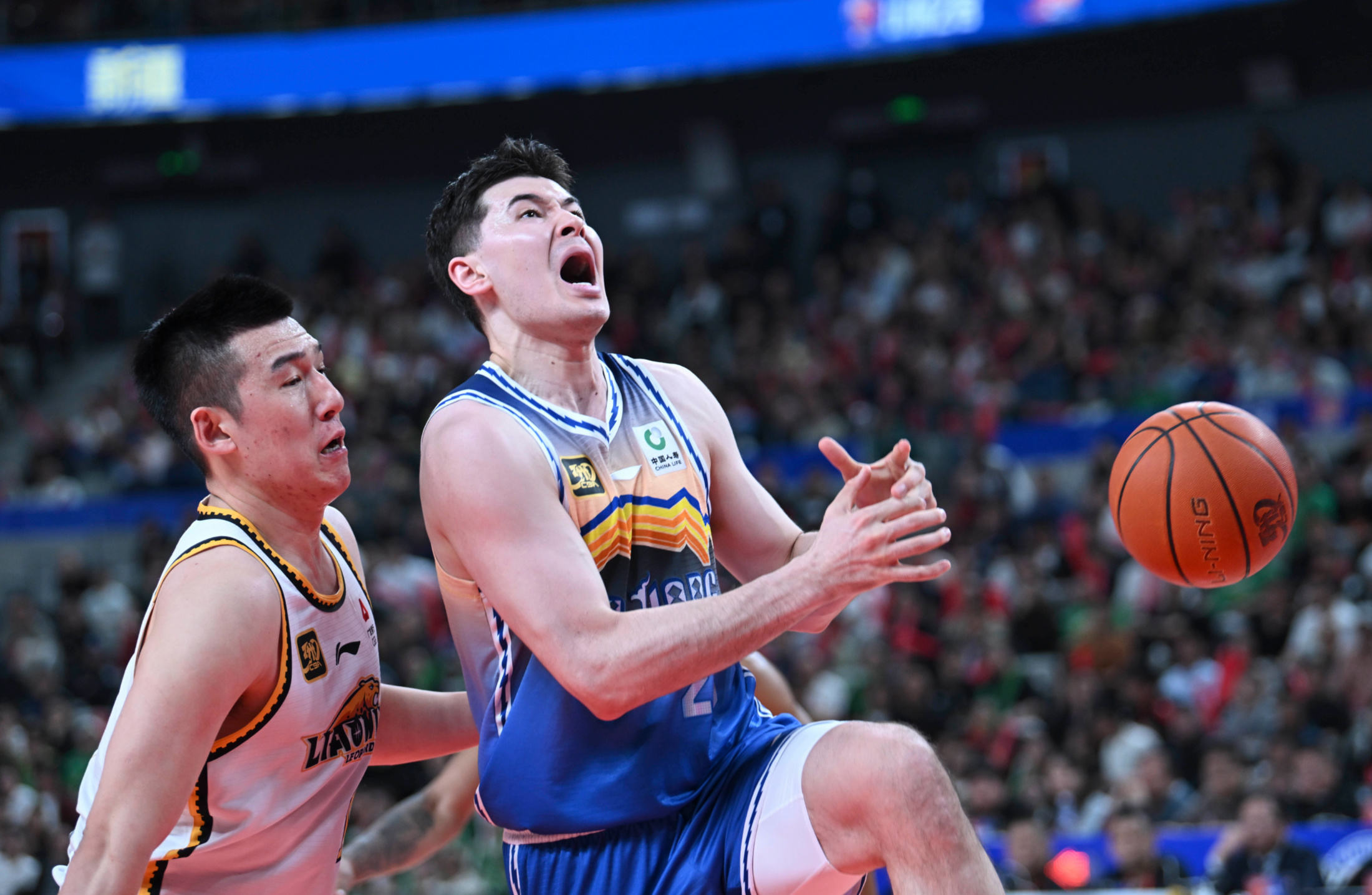 国际比赛日突围战来临,波士顿凯尔特人围绕CBA常规赛强势反弹,管理层满意,控场能力受关注的简单介绍