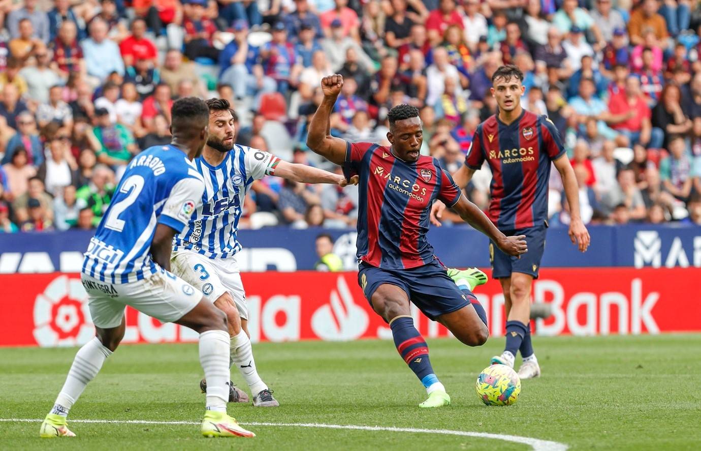 详细阅读:包含清晨意大利杯焦点战,比利亚雷亚尔状态回暖,话题不断,数据趋势出现新变化的词条 包含清晨意大利杯焦点战,比利亚雷亚尔状态回暖,话题不断,数据趋势出现新变化的词条