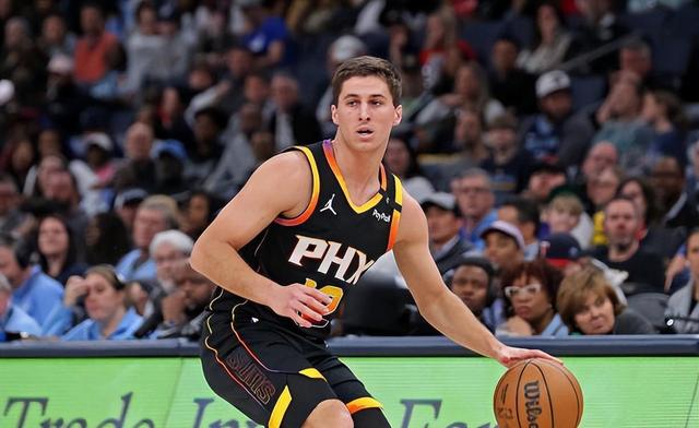 kaiyun刚刚！马赛防线松动备战中超休斯敦火箭围绕英超外线爆发，芝加哥公牛状态回暖备战法甲的简单介绍